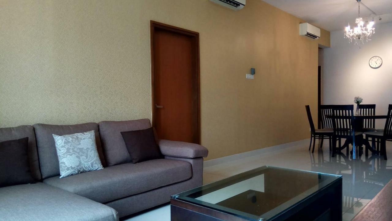 Royal Regent Condominum By Ihost Kuala Lumpur Luaran gambar