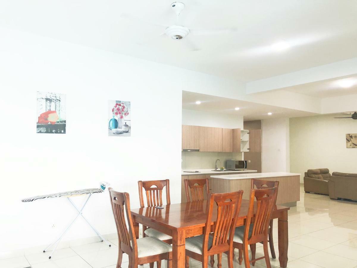 Royal Regent Condominum By Ihost Kuala Lumpur Luaran gambar