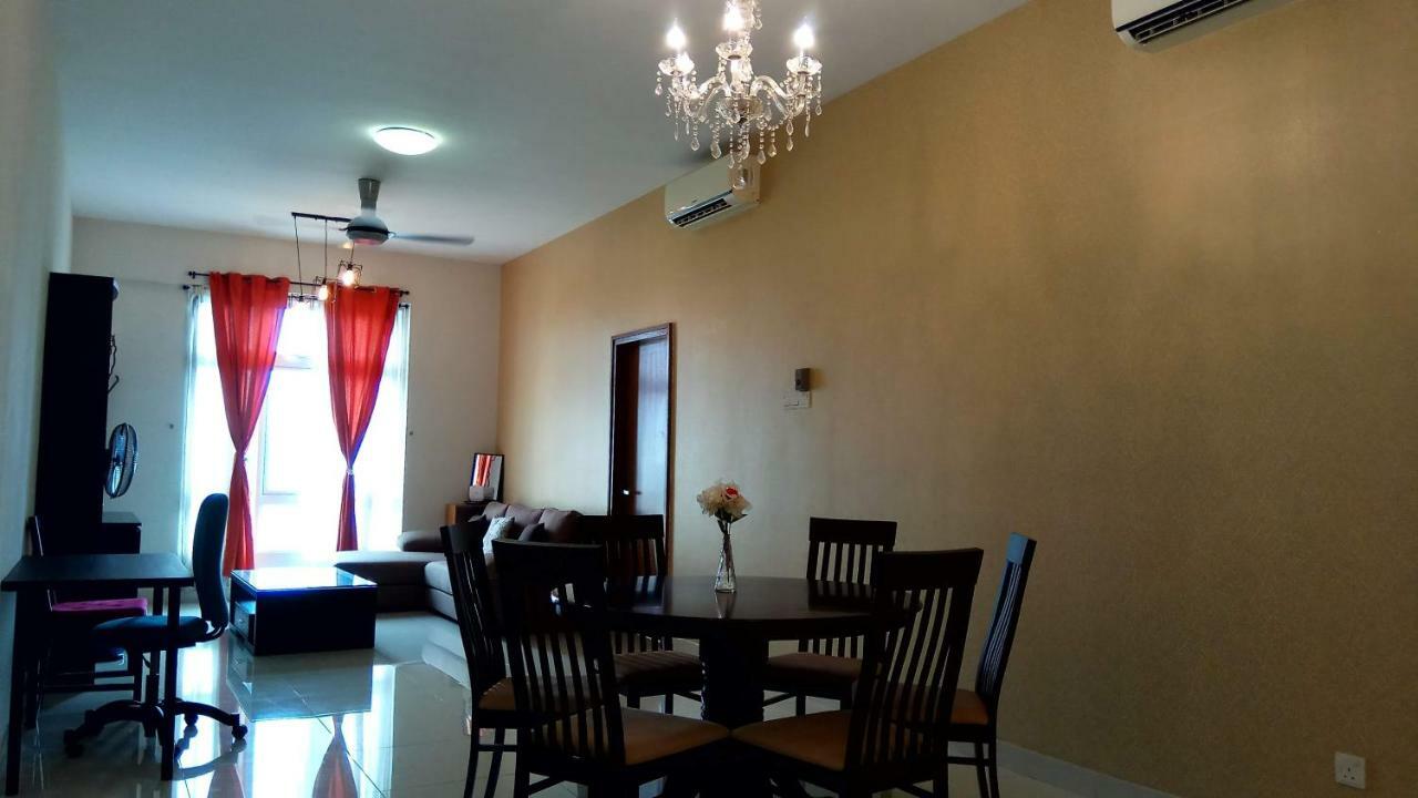 Royal Regent Condominum By Ihost Kuala Lumpur Luaran gambar